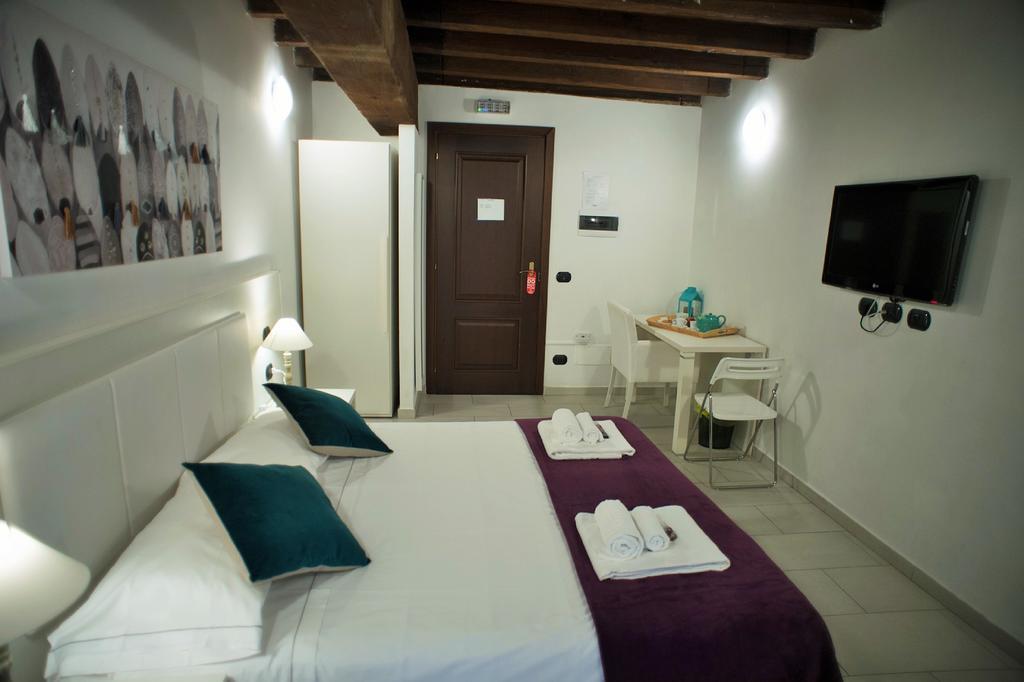 Flowers Apartments Ρώμη Εξωτερικό φωτογραφία