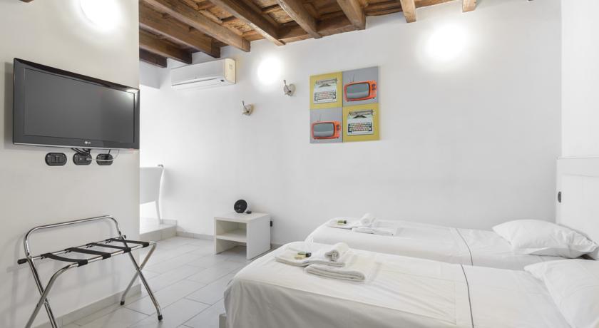 Flowers Apartments Ρώμη Δωμάτιο φωτογραφία